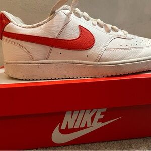 Nike Men's White and Red Sneakers